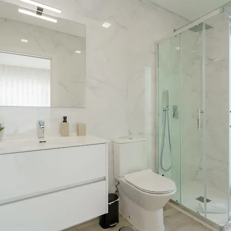 Mauricio With Jacuzzi And Private Swimming Pool Villa