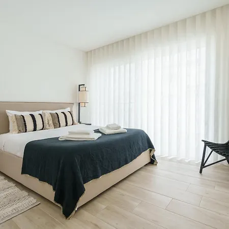 Mauricio With Jacuzzi And Private Swimming Pool Villa *