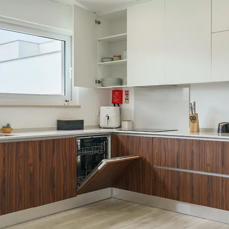 Mauricio With Jacuzzi And Private Swimming Pool Villa Santa Barbara (Lisbon)